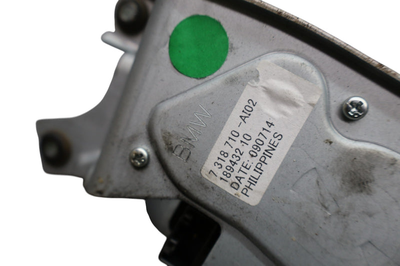 Load image into Gallery viewer, 14–18 BMW X5 F15 F85 Rear Window Wiper Motor 7318710 Oem
