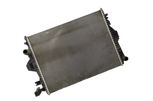 11-17 Volkswagen Touareg Engine Water Cooling Radiator Assembly 95810613210 Oem