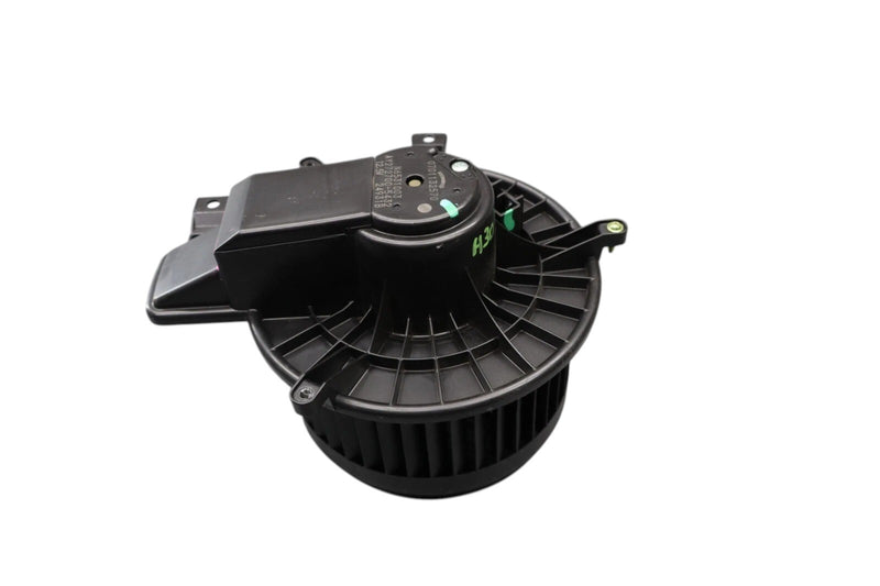 Load image into Gallery viewer, 14-20 Maserati Ghibli M157 Quattroporte AC A/C Heater Blower Motor Fan Oem
