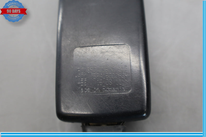 Load image into Gallery viewer, 11-17 Volkswagen Touareg Front Right Side Seat Belt Seatbelt Buckle Oem
