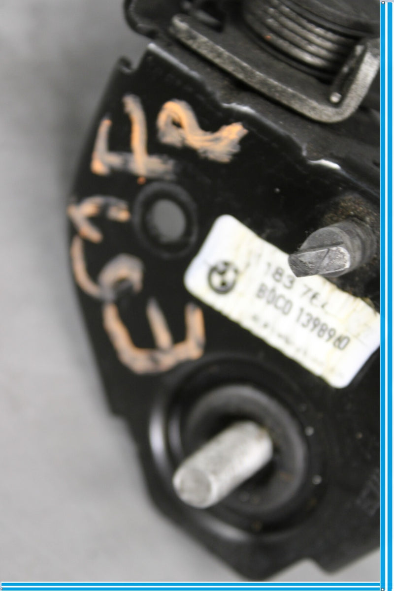 Load image into Gallery viewer, 09-15 BMW 750Li F01 Front Right Passenger Side Bonnet Hood Lock Latch Catch Oem
