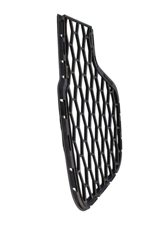 14-20 Maserati Ghibli Front Right Side Bumper Grille Bezel Molding Cover Oem