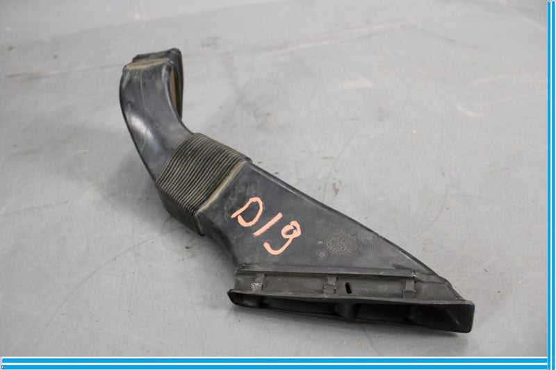 Load image into Gallery viewer, 06-10 Bentley Continental Engine Air Intake Left Upper Duct Tube 3W0129617 Oem
