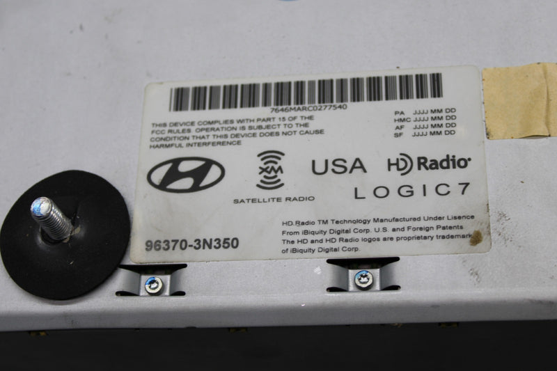 Load image into Gallery viewer, 11-13 Hyundai Equus SIG Harman Becker Premium Audio Extension Amplifier Oem
