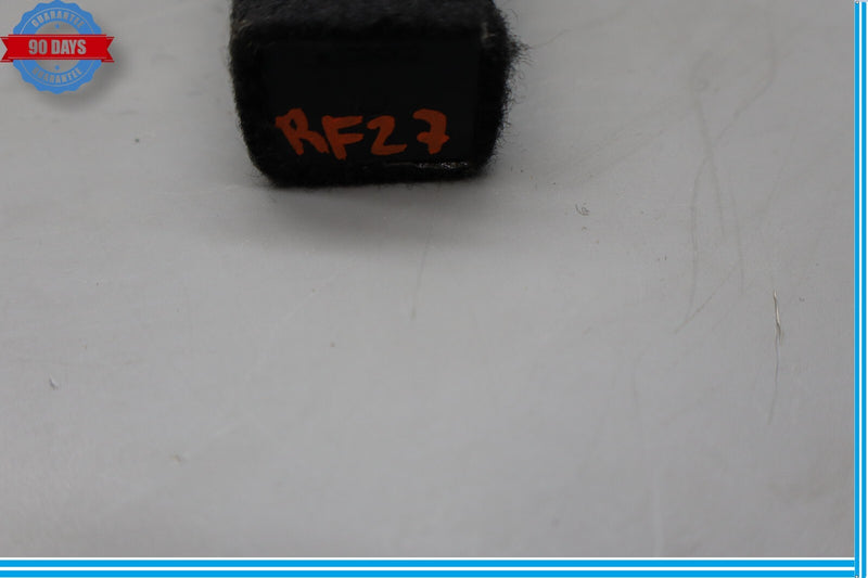 Load image into Gallery viewer, 03-06 Mercedes R230 SL500 iPod iPhone Interface Multimedia Audio Control Oem
