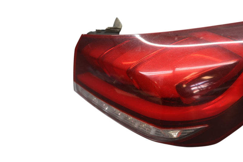 Load image into Gallery viewer, 15-17 Hyundai Genesis Rear Right Passenger Side Outer Tail Light 92402B1130 Oem
