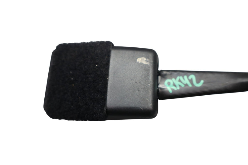 Load image into Gallery viewer, 12-19 Range Rover Evoque L538 Front Right Side Seat Belt Buckle BJ3261208AE Oem
