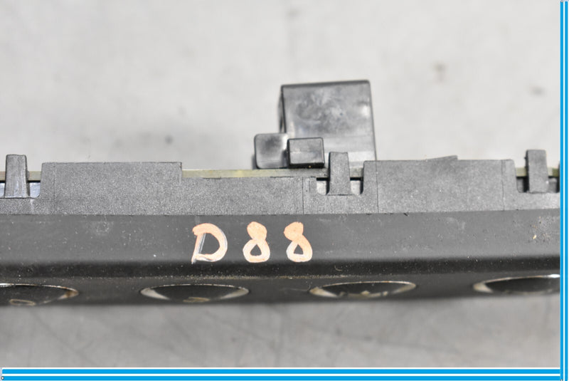 Load image into Gallery viewer, 03-12 Maserati Quattroporte M139 Rear Center Console Switch Control Oem
