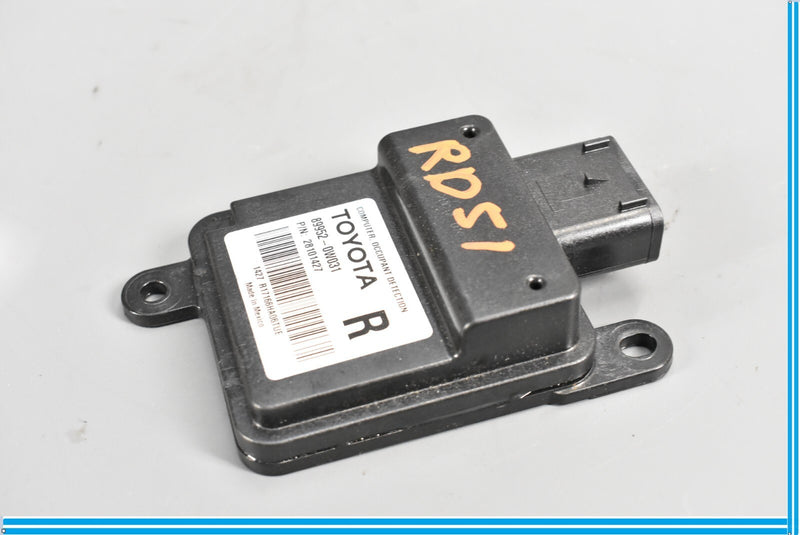 Load image into Gallery viewer, 07-12 Lexus LS460 Front Right Seat Occupant Detection Module 899520w031 Oem
