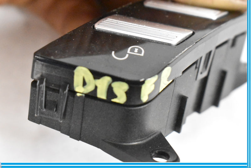 Load image into Gallery viewer, 07-14 Mercedes CL550 S550 W216 Front Right Passenger Door Lock Unlock Switch Oem
