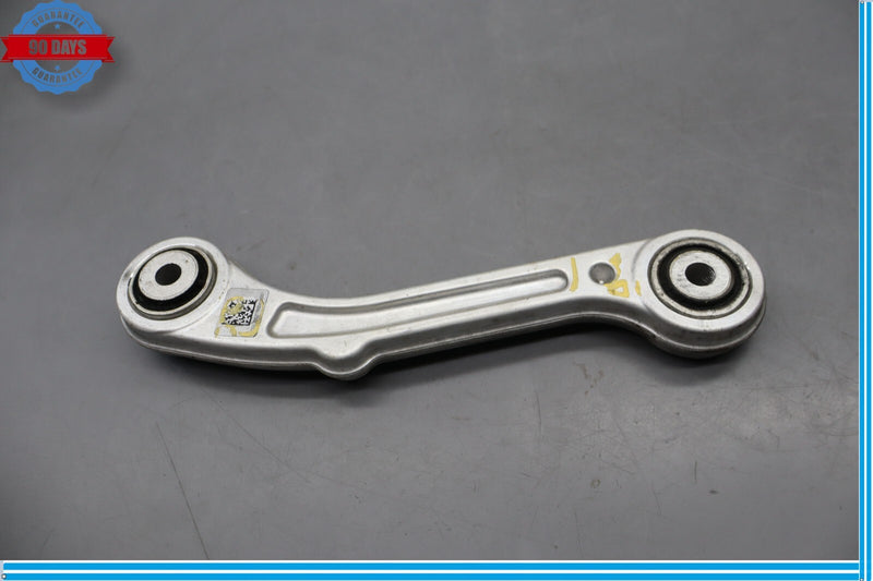 Load image into Gallery viewer, 14-18 Maserati Ghibli M157 Rear Right Side Upper Suspension Control Arm Oem
