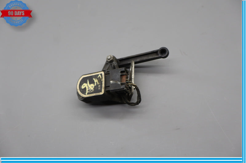 Load image into Gallery viewer, 09-15 BMW 740i 740Li 750i Front or Rear Suspension Ride Height Sensor Oem

