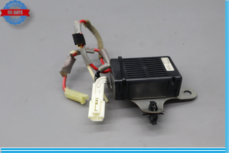 Load image into Gallery viewer, 07-09 Lexus LS460 LS460L Rear Left Driver Side Radio Receiver Noise Filter Oem
