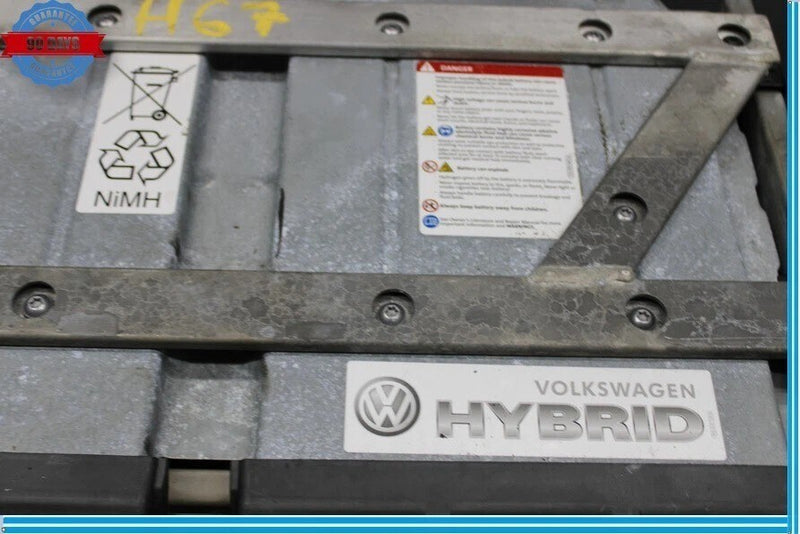 Load image into Gallery viewer, 11-14 Volkswagen VW Touareg Engine High Voltage Battery 7P0915590E OEM
