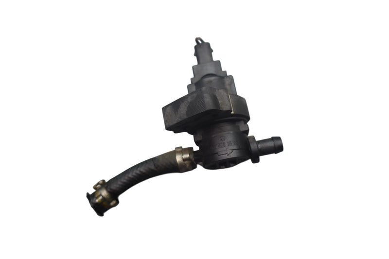 Load image into Gallery viewer, 03-09 Mercedes W209 CLK320 CLK500 E350 Vapor Canister Purge Valve 0004703593 Oem

