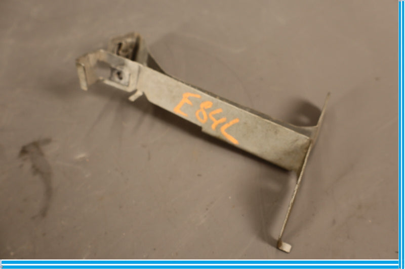 Load image into Gallery viewer, 08-18 Mercedes CLS550 E550 E350 Front Left Driver Side Bumper Bracket Oem
