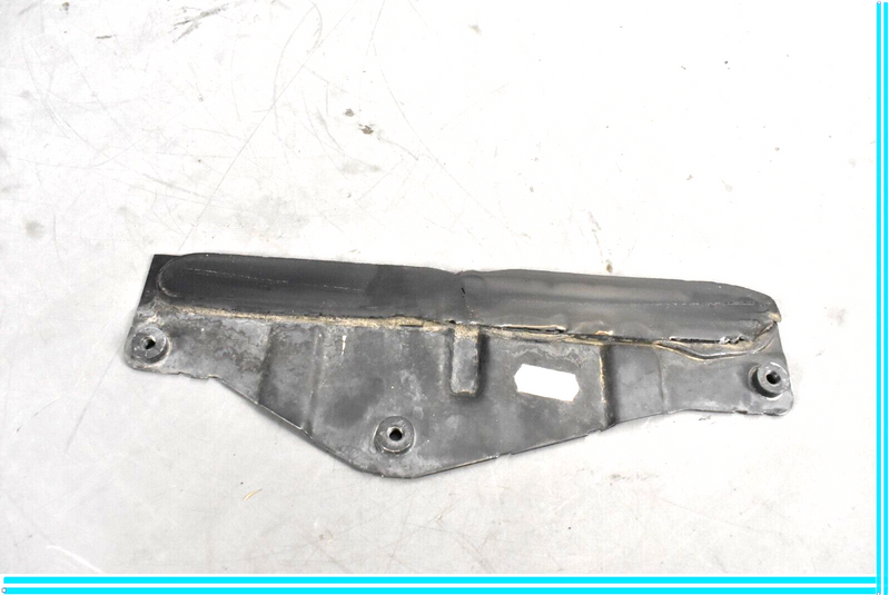 Load image into Gallery viewer, 03-12 Mercedes R230 SL500 AMG Rear Left Quarter Window Glass Lower Cover Oem
