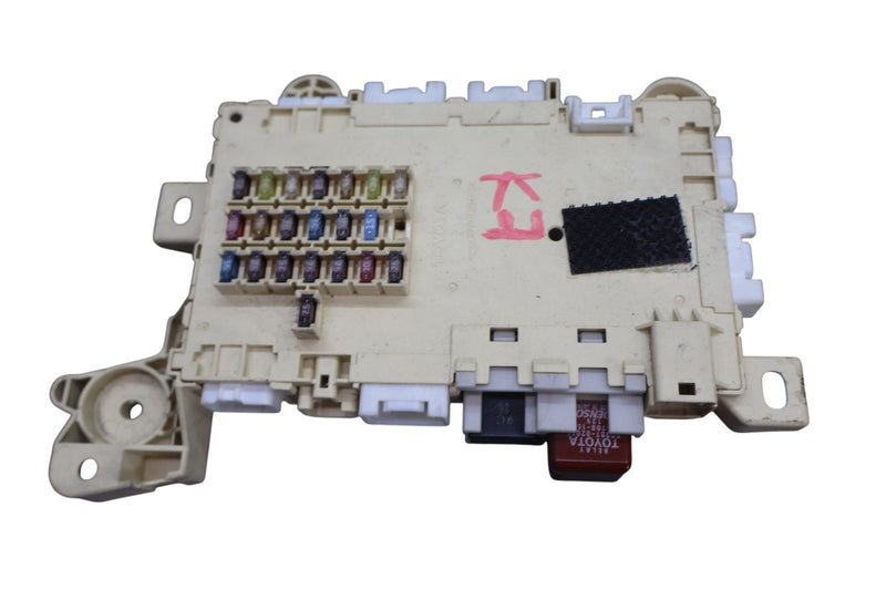 Load image into Gallery viewer, 01-06 Lexus XF30 LS430 Front Right Passenger Side Under Dash Fuse Box Oem
