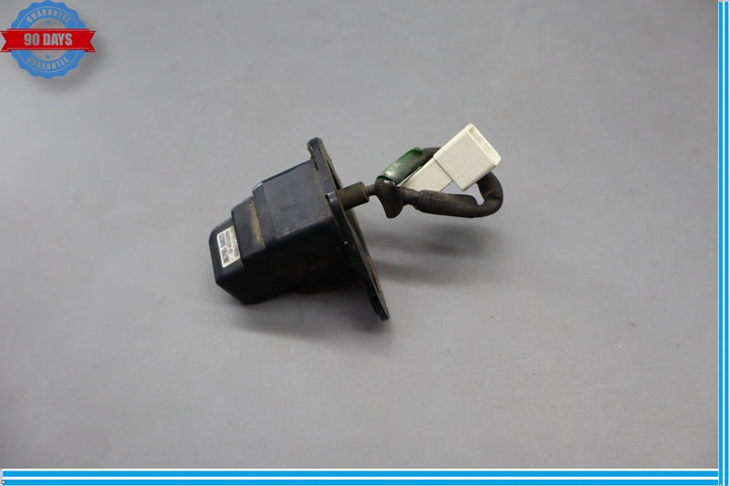 Load image into Gallery viewer, 07-12 Lexus LS460 LS460L Rear Trunk Lid Back Up Reverse Camera 86790-50020 Oem

