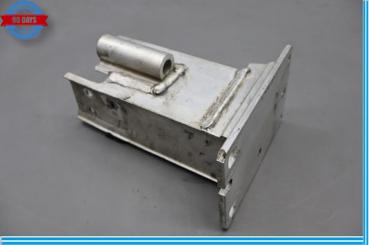 09-17 Audi Q5 SQ5 Rear Right Passenger Side Bumper Bracket 8R0807134 Oem