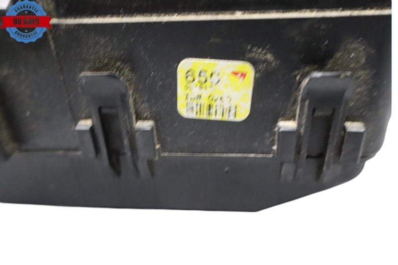 Load image into Gallery viewer, 14-18 Maserati Ghibli M157 Engine Fuse Box Battery Relay Assembly Oem
