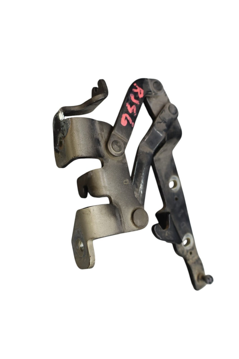 Load image into Gallery viewer, 03-13 Maserati Quattroporte M139 Front Right Passenger Side Hood Hinge Oem
