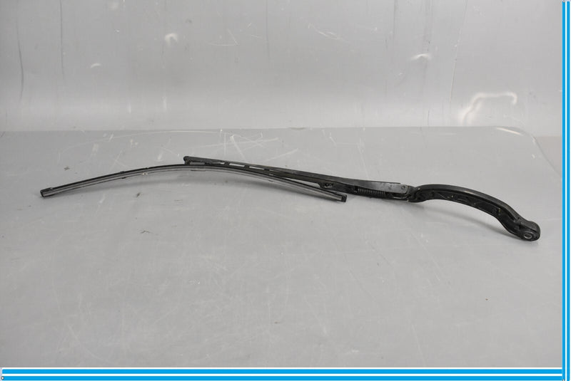 Load image into Gallery viewer, 13-15 Jaguar XF Front Left Or Right Side Windshield Wiper Arm Oem
