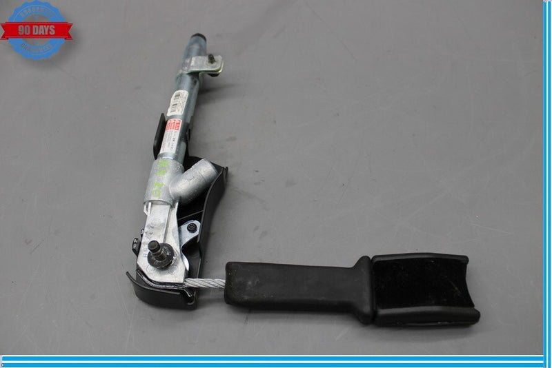 Load image into Gallery viewer, 12-20 Tesla Model S Front Right Seat Belt Receiver Buckle Tensioner Oem
