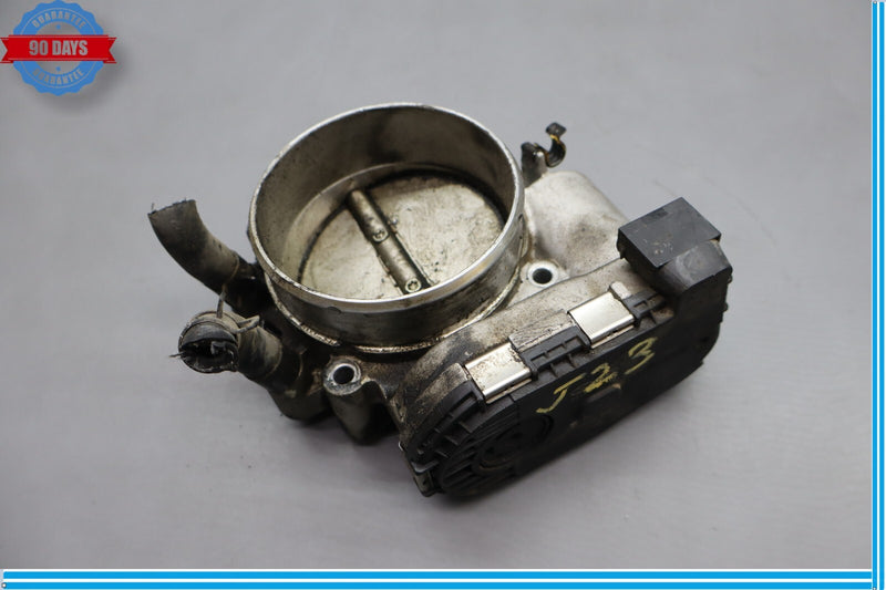 Load image into Gallery viewer, 12-16 Hyundai Genesis Equus Air Inlet Intake Throttle Body 35100-3F100 Oem
