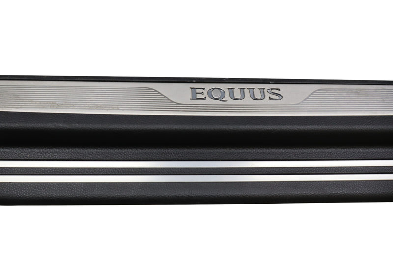 Load image into Gallery viewer, 11-16 Hyundai Equus Front Right Passenger Side Door Sill Scuff Plate Trim Oem
