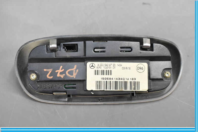 Load image into Gallery viewer, 00-06 Mercedes S430 S500 S600 Rear Parktronic Sensor Display Warning Buzzer Oek
