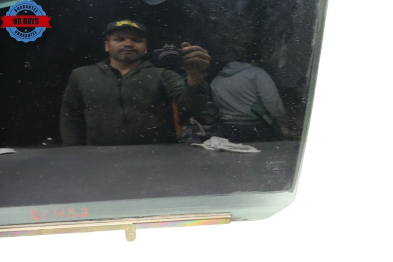 Load image into Gallery viewer, 01-06 Lexus LS430 Rear Left Driver Side Door WIndow Auto Glass 43R00035 Oem
