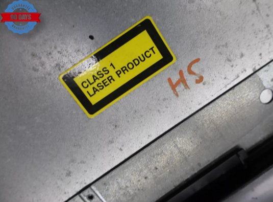 03-08 Maserati Quattroporte M139 Audio Player 5 Disc CD DVD Changer W / Trim Oem