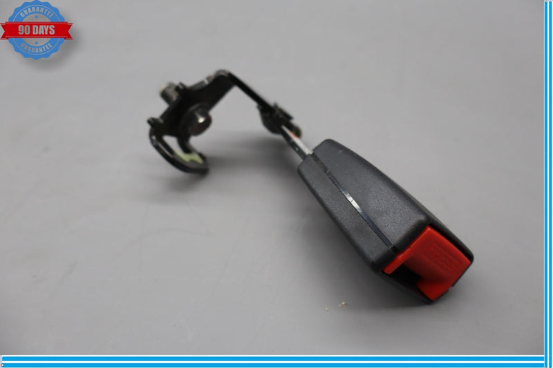Load image into Gallery viewer, 11-14 Hyundai Equus Signature Rear Seat Belt Retractor Strap Latch Buckle Oem
