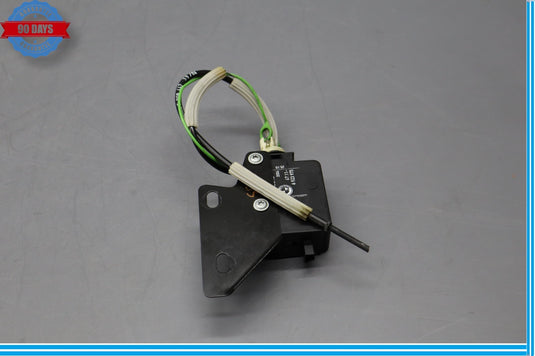 04-10 BMW 645Ci Convertible Fuel Gas Tank Flap Door Lock Actuator w/Cable Oem