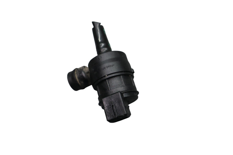 Load image into Gallery viewer, 09-15 BMW 750i 750Li xDrive Front Engine Fuel Tank Vent Valve 7619297 Oem
