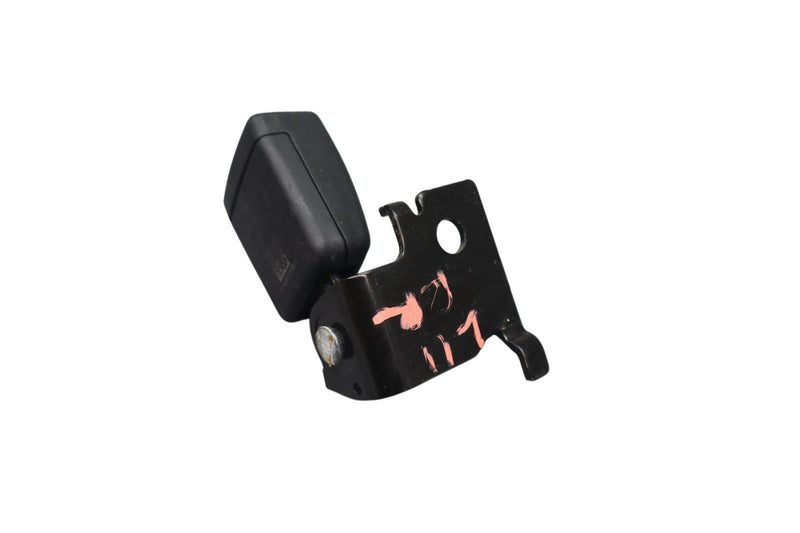 Load image into Gallery viewer, 17-21 ALFA Romeo Giulia Rear Right 2nd Row Seat Belt Buckle Receiver Oem
