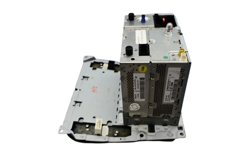 Load image into Gallery viewer, 03-08 Maserati Quattroporte Command Head Unit Navigation Radio 980139633 Oem
