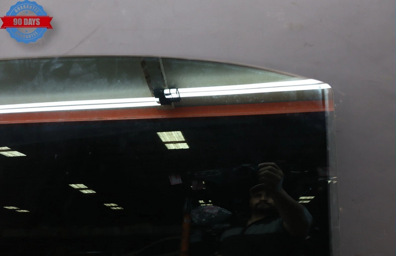 Load image into Gallery viewer, 07-13 Mercedes S550 S400 W221 Rear Left Side Door Window Auto Glass 43R00257 Oem
