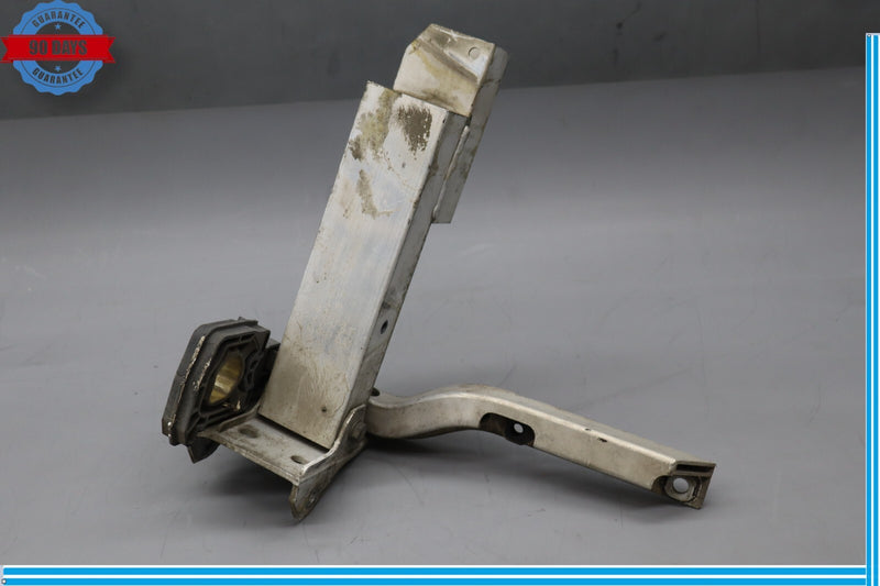 Load image into Gallery viewer, 09-15 BMW 750i 750Li Front Right Side Bumper Deformation Element Bracket Oem
