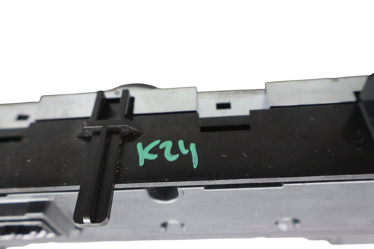 13-16 Land Rover Range Rover L405 Front A/C Heater Climate Control Switch Oem