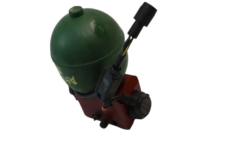 Load image into Gallery viewer, 1993 Bentley Brooklands Sedan Shock Hydraulic Accumulator Reservoir GMF1297 OEM
