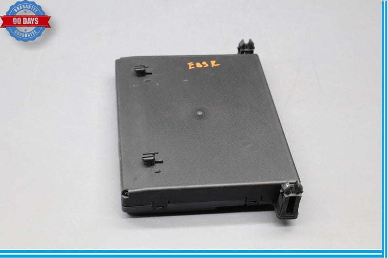 Load image into Gallery viewer, 03-12 Mercedes R230 SL500 SL600 Right Passenger Side Door Control Module ECU Oem
