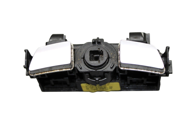 Load image into Gallery viewer, 10-17 BMW 550i GT F07 Center Console Armrest Locking Mechanism 914217506 Oem
