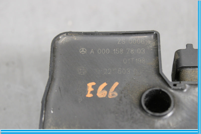 Load image into Gallery viewer, 98-03 Mercedes W210 E320 E430 Engine Start Ignition Coil Oem
