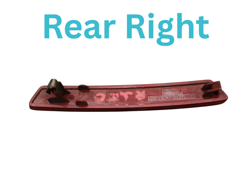 Load image into Gallery viewer, 14-17 Maserati Ghibli Rear Right Side Marker Reflector Lamp 50504339 Oem
