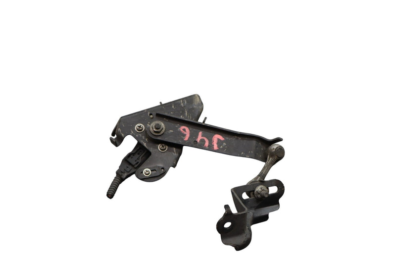 Load image into Gallery viewer, 07-17 Lexus LS460 LS460L Left Or Right Side Suspension Height Level Sensor Oem
