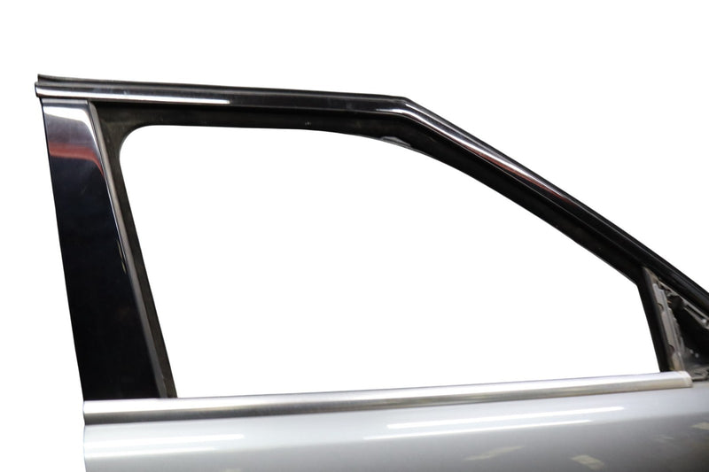 Load image into Gallery viewer, 12-19 Range Rover Evoque L538 Front Right Passenger Side Door Panel Shell Oem
