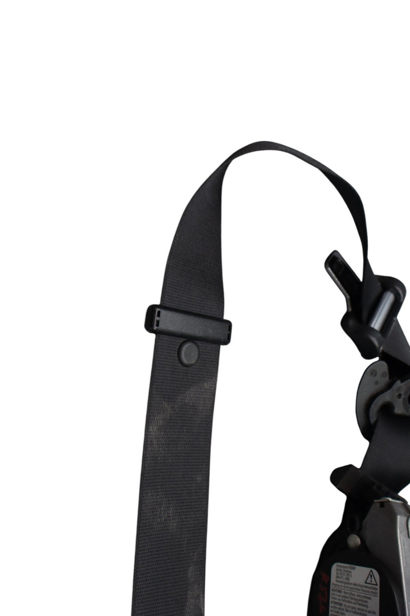 Load image into Gallery viewer, 14-22 Maserati Ghibli M157 Front Right Passenger Side Seat Belt Retractor Oem
