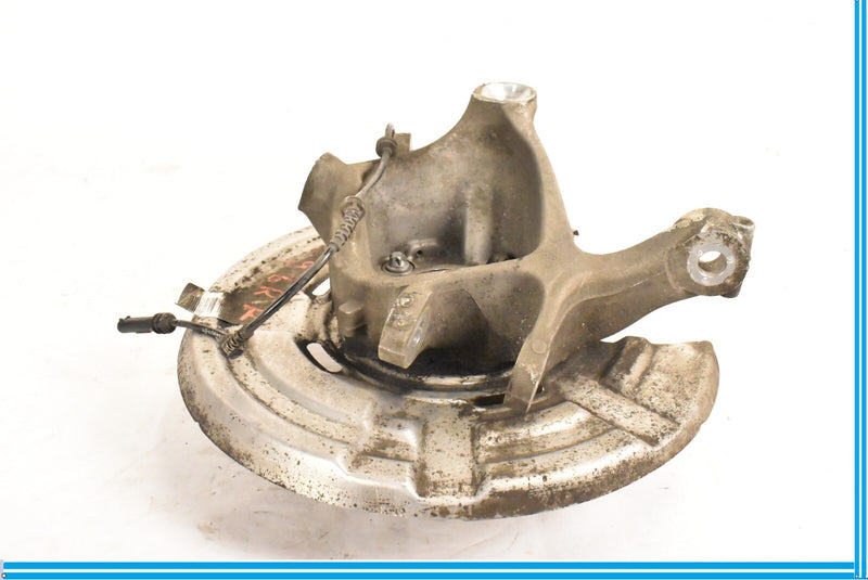 Load image into Gallery viewer, 2015 11 12 13 14 16 BMW 528XI F10 AWD REAR RIGHT SPINDLE KNUCKLE HUB 33326793770
